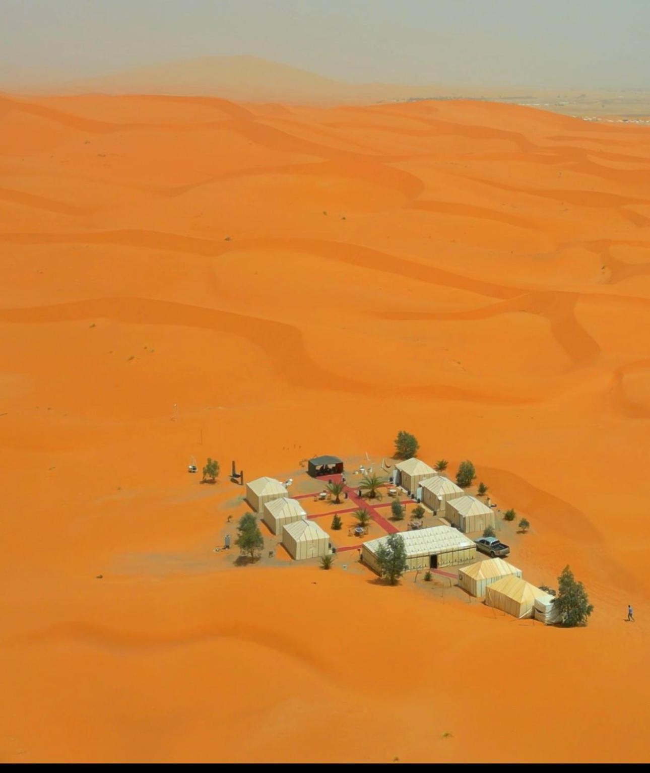 Camel Trips Luxury Camp Ξενοδοχείο Merzouga Εξωτερικό φωτογραφία